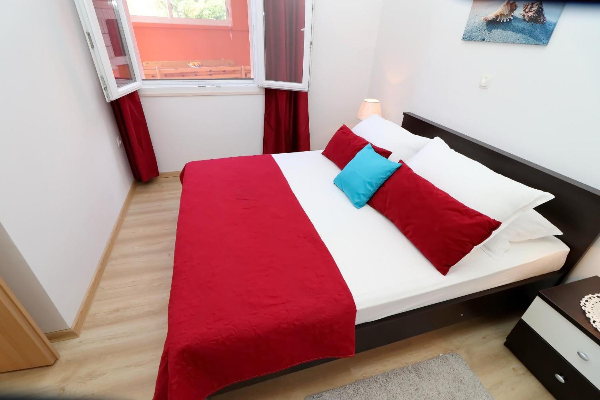 Holiday Home Adriatic View プリズバ 部屋 写真